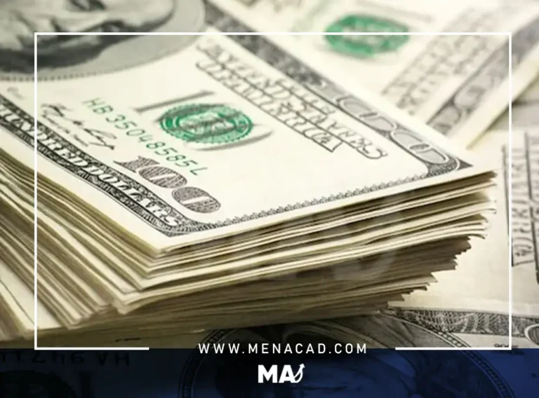 ارتفاع الدولار الأمريكي قبيل اجتماعات بنوك مركزية