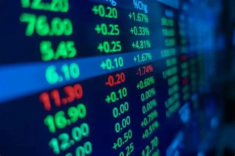 أفضل صناديق الاستثمار المتداولة الصناعية عام 2022