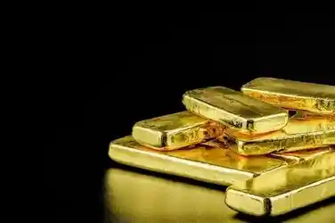 صعود أسعار الذهب لقرابة 1.800$ للأونصة
