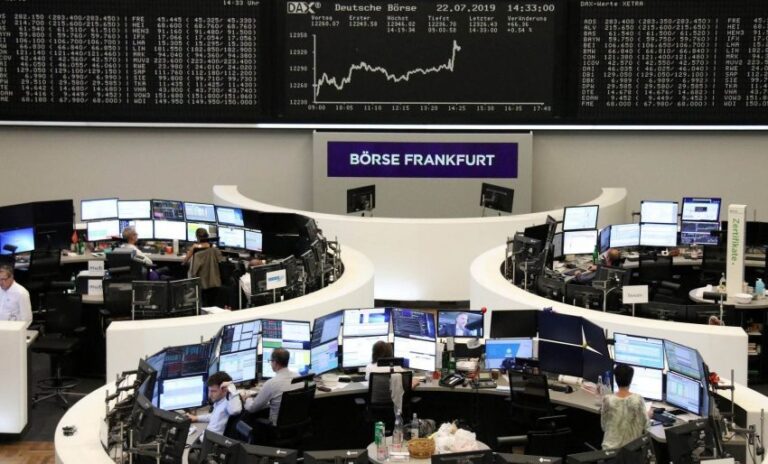 تداولات المؤشرات والاسهم الأوروبية بالتزامن مع تمديد المحادثات التجارية الاوروبية وبريطانيا
