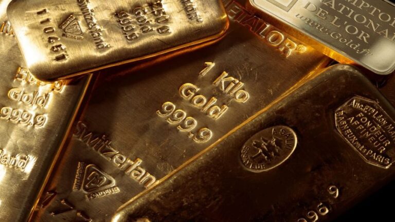 جلسة أسعار عقود المعدن الأصفر الآجلة في ظل إيجابية نتائج لقاح فيروس كورونا