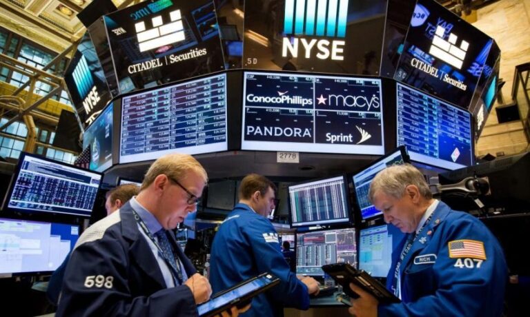 جلسة تداولات مؤشرات الأسهم الأمريكية قبيل الانتخابات الأمريكية
