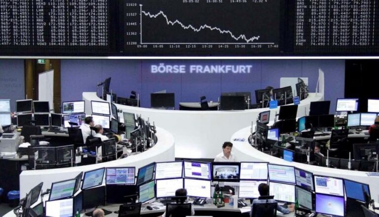 هبوط تداولات الاسهم الأوروبية وسط ارتفاع مخاوف تعثر تعافي الاقتصاد الأوروبي