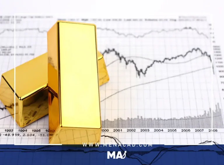 تراجع الذهب وارتفاع الدولار .. بيانات أولية قبل ظهور بيان التوظيف الأمريكي الجمعة